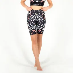 Yoga Hero Yoga Hero Biker Shorts mit drei Eingrifftaschen – Produktbild 1 von 1