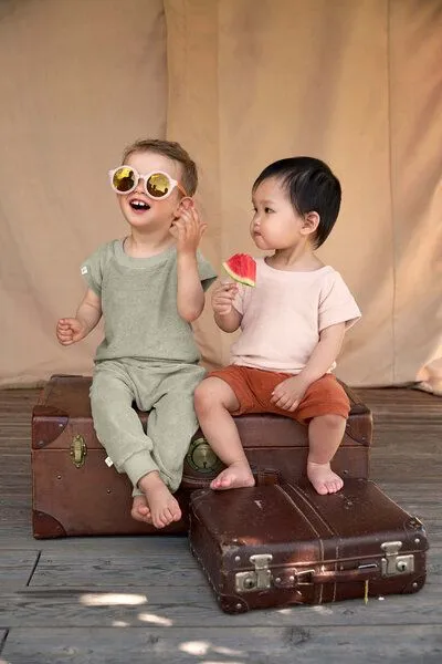 Lässig Lässig Frottee Shorts für Babys und Kleinkinder, Oliv, – Produktbild 2 von 3