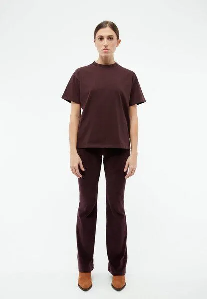 Givn Berlin Givn Berlin T-Shirt GBELLIE Heavyweight aus Bio-Baumwolle, Midnight plum, – Produktbild 1 von 4