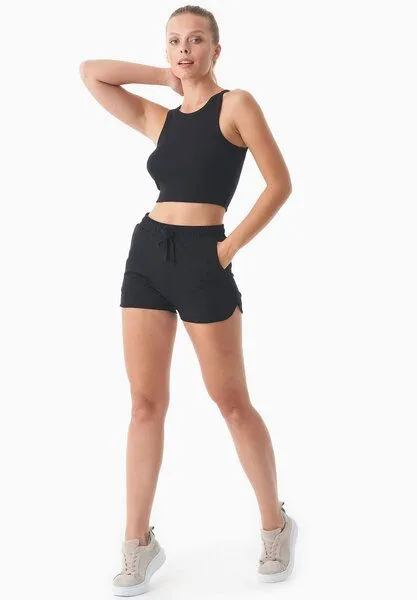 ORGANICATION ORGANICATION SANNDRA | Leichte Sweatshorts aus Bio-Baumwolle, Black, – Produktbild 1 von 4