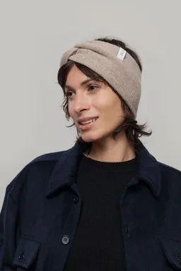 Rifò - Circular Fashion Made in Italy Rifò - Circular Fashion Made in Italy Stirnband Nadia aus Recycelter Kaschmirwolle – Produktbild 1 von 1