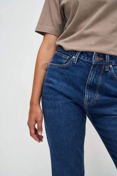 Kuyichi Kuyichi Straight Fit Jeans - Rosa - aus Biobaumwolle, Dunkelblau (dark blue), – Produktbild 3 von 4