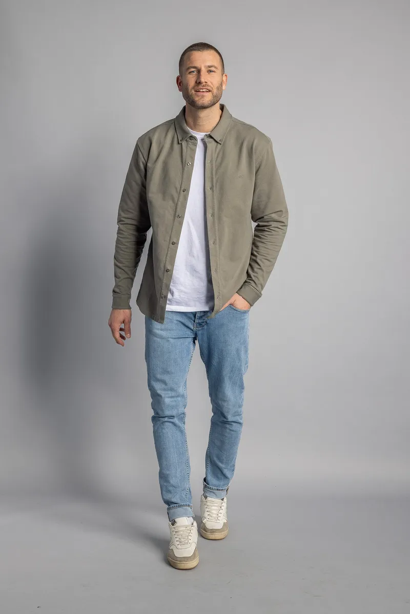 DIRTS DIRTS Herren vegan Jersey-Shirt In Dusty Olive, Grün, – Produktbild 1 von 2