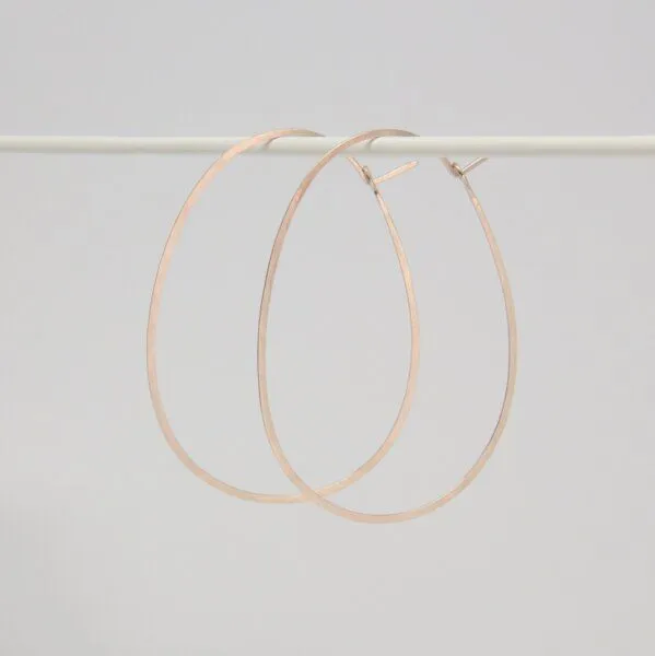 BELLYBIRD Jewellery BELLYBIRD Jewellery CREOLEN - Oval, gehämmert, M/L, Rosé vergoldet, – Produktbild 2 von 4