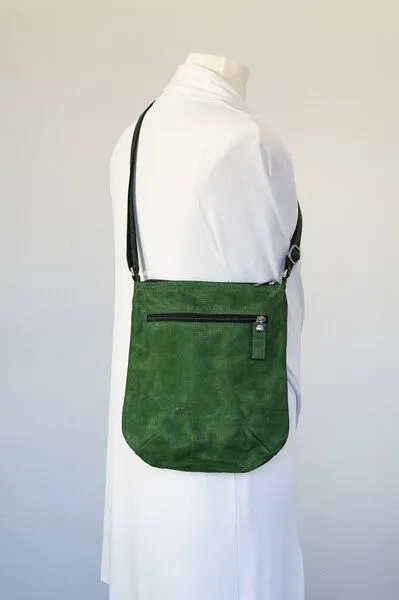 Smateria Smateria Umhänge-Tasche Pascal S, Moosgrün (grün), – Produktbild 3 von 4