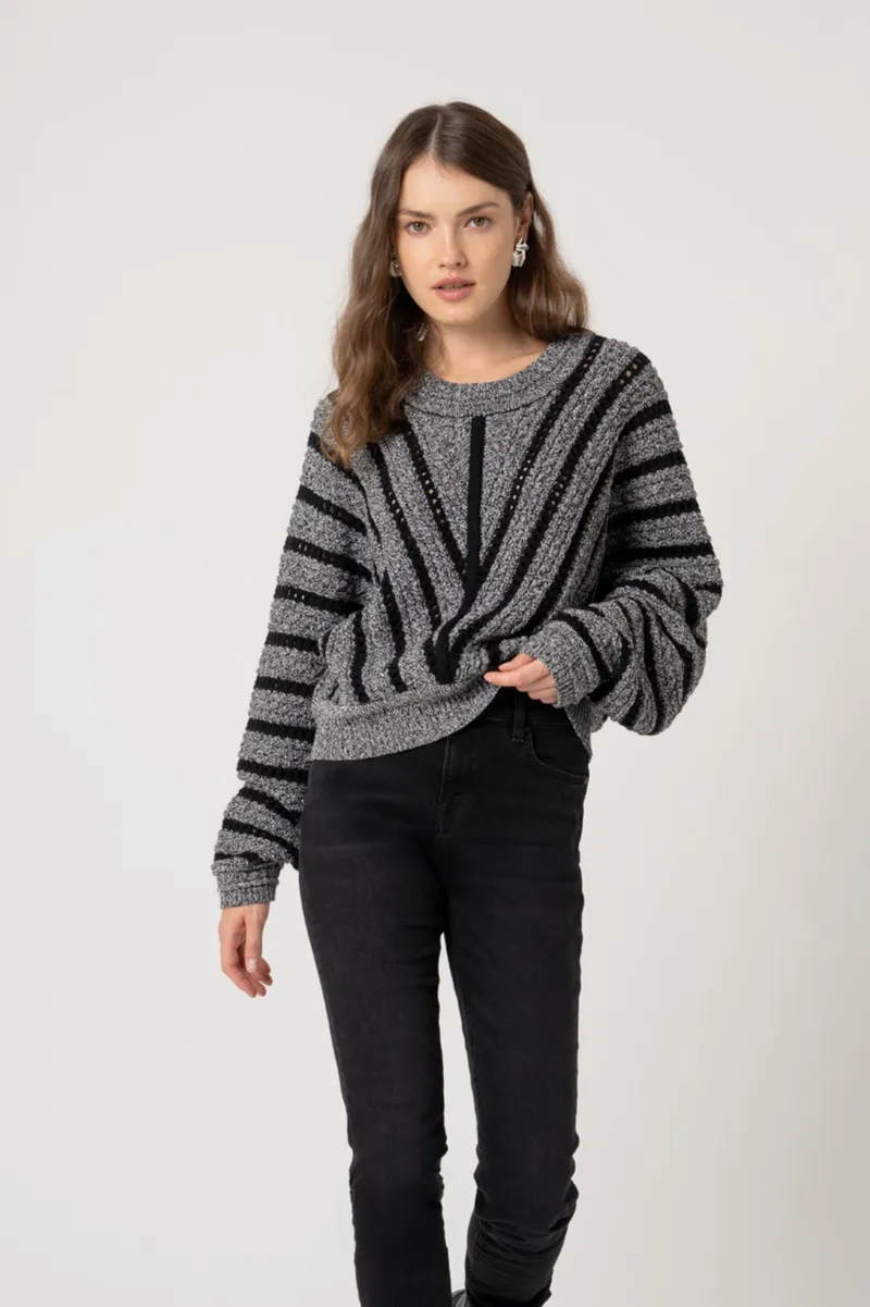 Lovjoi LOVJOI Damen vegan Pullover Elondra Schwarz Melange, Schwarz, – Produktbild 2 von 2