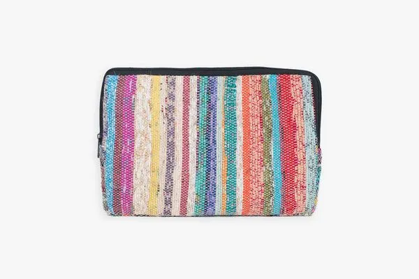 Himal Hemp Himal Hemp Laptop Sleeve aus Recycle-Sari 13-15 und 16 Zoll – Produktbild 2 von 4