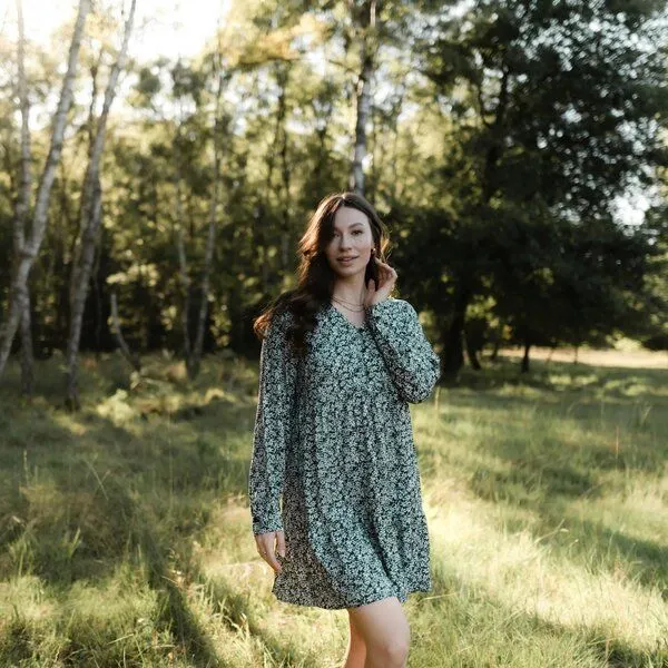 NORDLICHT NORDLICHT Kleid Ami mit Blumenmuster aus 100% Ecovero, Dunkelgrün (grün), – Produktbild 4 von 4