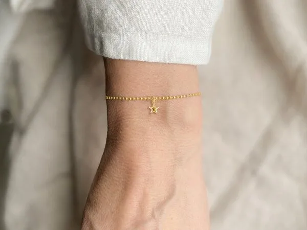 renna deluxe renna deluxe Armband mit Stern Anhänger, Gold, – Produktbild 3 von 3