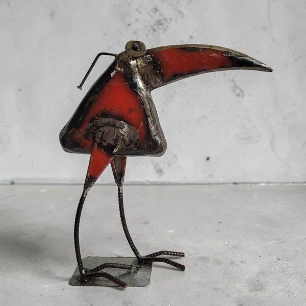 Moogoo Creative Africa Moogoo Creative Africa Shadok | Upcycling-Figur aus recyceltem Altmetall | 25 cm | Unikate – Produktbild 1 von 2
