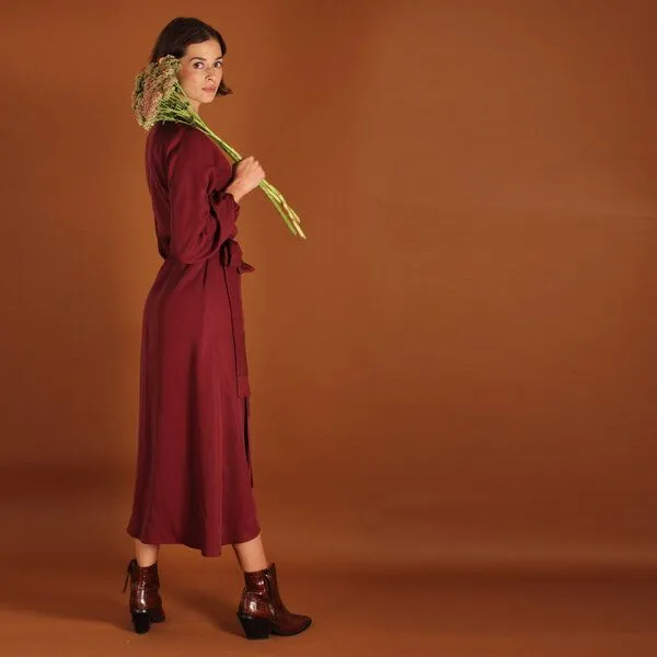 ManduTrap ManduTrap Langärmeliges Tencel Wickelkleid Tara in blau oder berry, Violett, – Produktbild 3 von 4