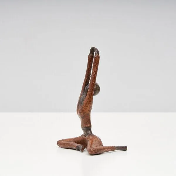 Moogoo Creative Africa Moogoo Creative Africa Bronze-Skulptur Yoga "Barbara" | by Hamidou | Unikate, Braun, – Produktbild 2 von 3