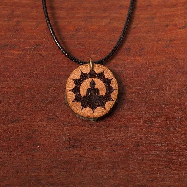 Himal Hemp Himal Hemp Zirbenholzschmuck Ø2-3cm aus Österreich – Produktbild 5 von 8