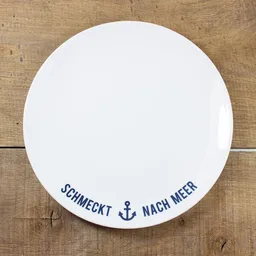 Bow & Hummingbird Bow & Hummingbird Porzellanteller Schmeckt nach Meer – Produktbild 1 von 1
