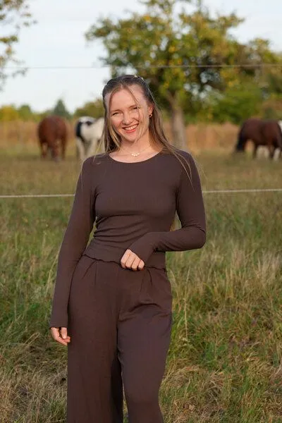 Vivien Joy Vivien Joy Langer Pullover aus Holzfasern TENCEL Modal - Farrah Pulli, Mocha (braun), – Produktbild 3 von 4