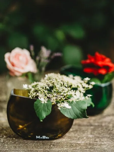 MaBe MaBe Vase aus dem fränkischen Bocksbeutel, Oliv, – Produktbild 1 von 3