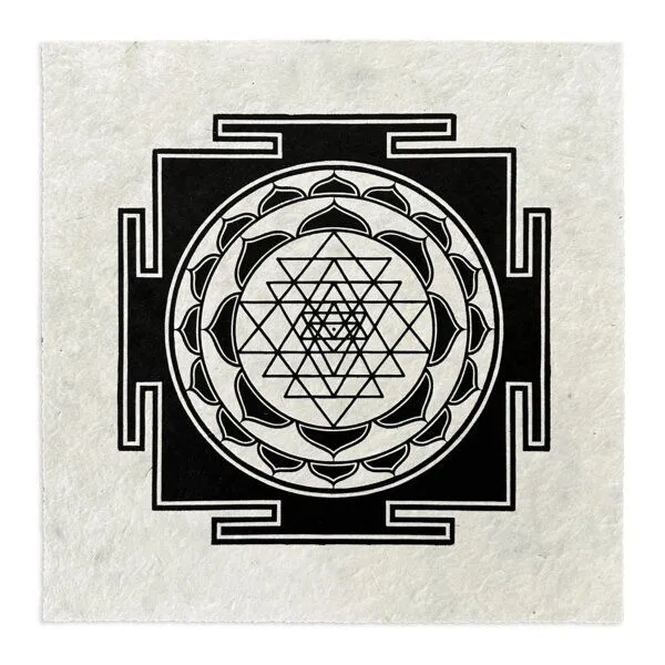 Veskor Cassiopeia Veskor Cassiopeia SRI YANTRA Meditations Linoldruck | 35 × 35 cm | Schwarz auf Naturweiß – Produktbild 1 von 4