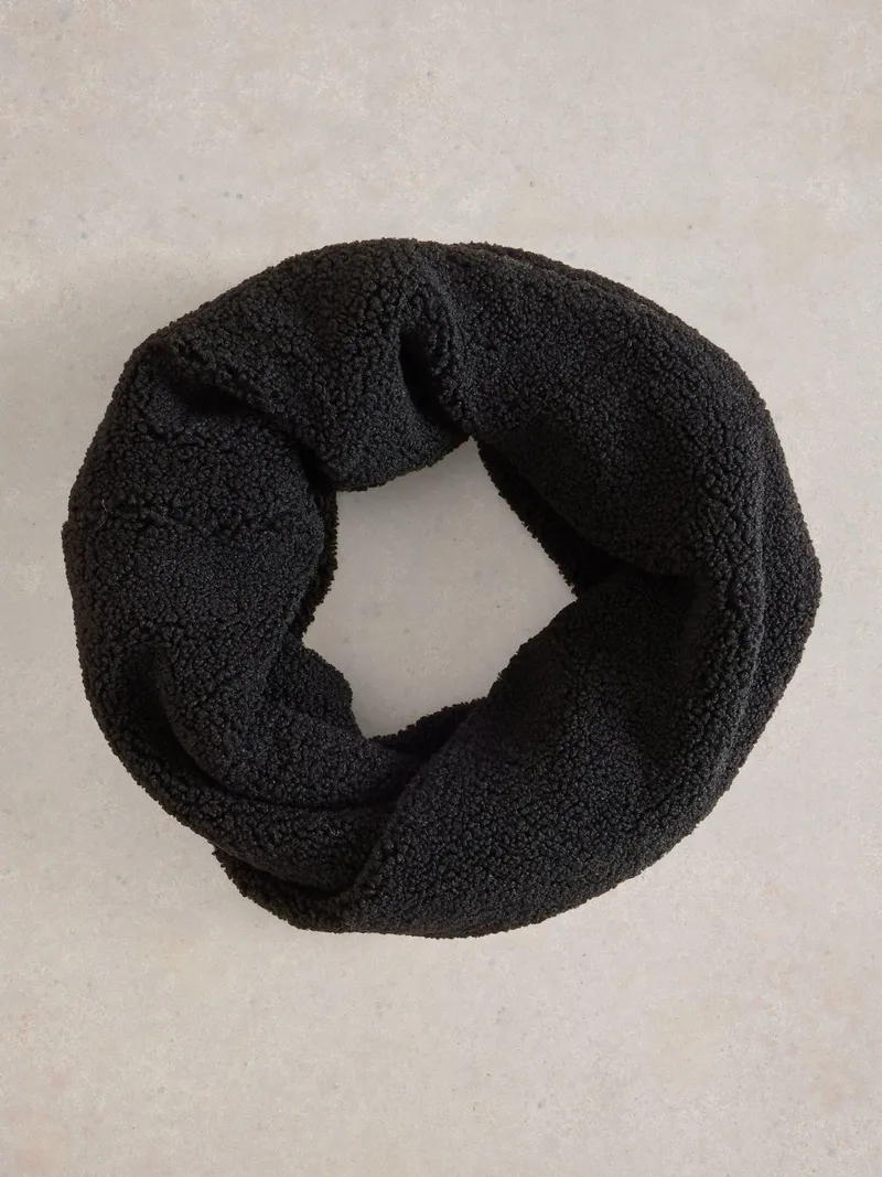 White Stuff Loop-Schal aus Teddyfell - Einheitsgröße, Reines schwarz, – Produktbild 2 von 2