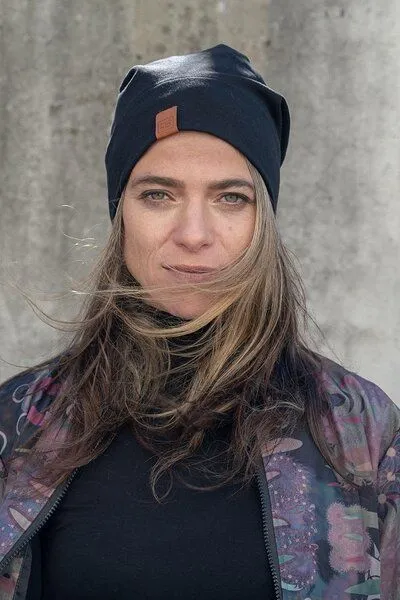 KOKOworld Mütze Basic Black – Klassische Beanie – Warm – Baumwolle mit Elasthan – 100% in der EU fair produziert – KOKOworld, Schwarz, – Produktbild 3 von 4