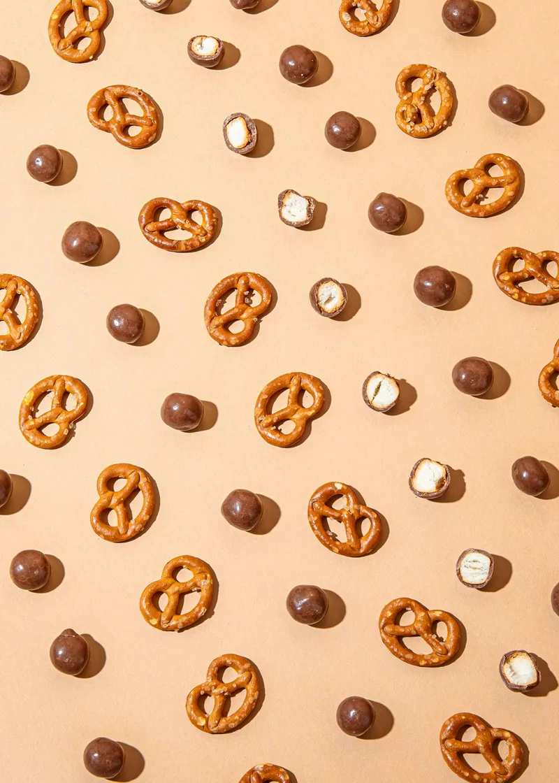 KoRo Schoko Brezel Kugeln 1 kg – Produktbild 4 von 5