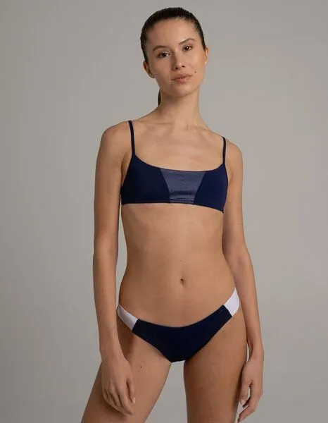 Bodyguard Bodyguard Tonga Bikini Top aus ECONYL®, Nachtblau, – Produktbild 2 von 4