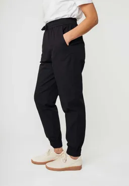 MELA MELA Damen vegan Hose Elastischer Bund Arite Schwarz – Produktbild 1 von 1