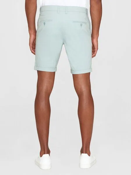 KnowledgeCotton Apparel KnowledgeCotton Apparel Shorts - CHUCK regular chino poplin shorts, Blau (gray mist), – Produktbild 2 von 4