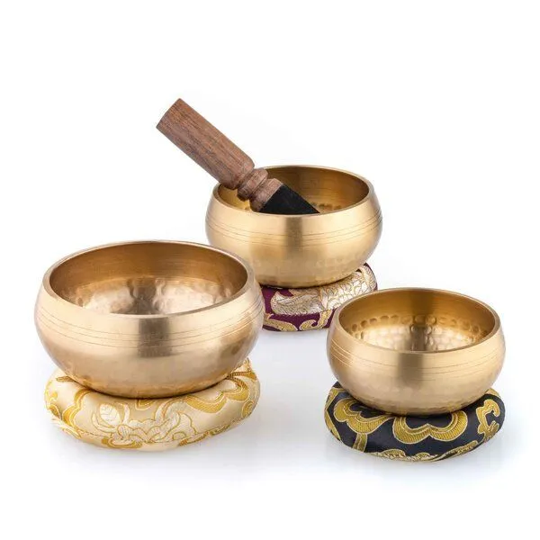 naturling naturling Klangschalen Messing 3er Set mit Klöppel und Kissen – Produktbild 2 von 7