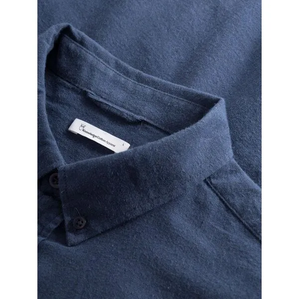 KnowledgeCotton Apparel KnowledgeCotton Apparel Flanellhemd- Elder Regular Fit - aus Biobaumwolle, Blau (estate blue), – Produktbild 2 von 3