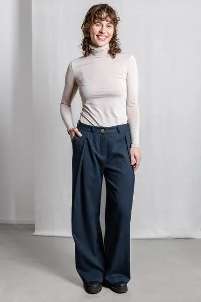 Jyoti - Fair Works Jyoti - Fair Works Bio-Baumwoll Hose Meghana, Grau-blau, – Produktbild 1 von 4