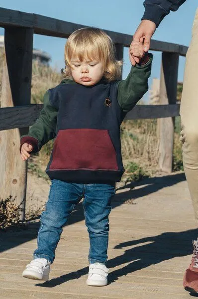 Trendsplant Kid's Color Block Hoodie Trendsplant Blue, Blau, – Produktbild 2 von 4