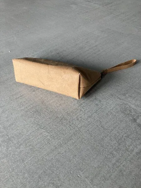 BY COPALA BY COPALA Federmappe / Etui / Kulturbeutel aus Kraftpapier – Produktbild 2 von 4