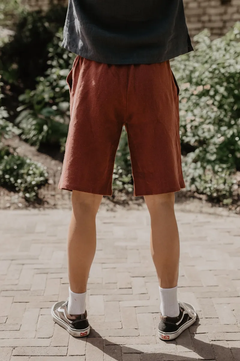 AmourLinen AmourLinen Herren vegan Shorts Classic Hermes Terracotta, Braun, – Produktbild 2 von 2
