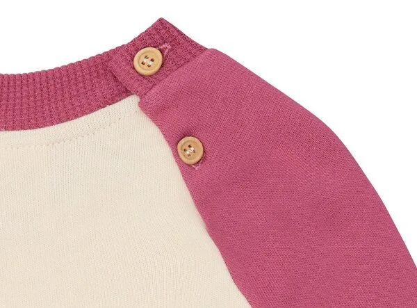 loud + proud loud + proud Babys & Kinder Sweatshirt mit Raglanärmeln, GOTS-zertifiziert, Vanilla/rouge(natur/pink), – Produktbild 3 von 4