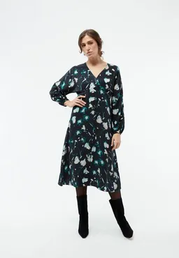 Givn Berlin Givn Berlin Midi Kleid GBANISSA aus Cupro (Bemberg) – Produktbild 1 von 1