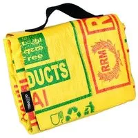 GOOPSI GOOPSI Faltbare Outdoordecke aus Reissack – Kinderdecke, Picknickdecke, Hundedecke - Fairtrade, Gelb, – Produktbild 1 von 1