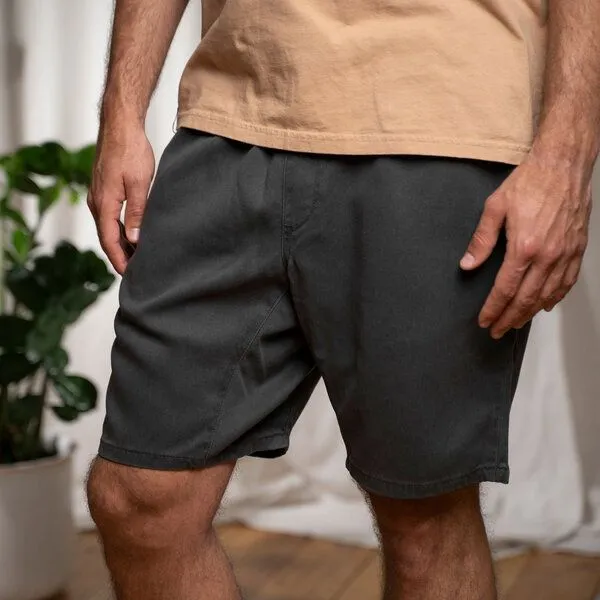 Vresh Clothing Vresh Clothing Vabsi - Shorts aus TENCEL (TM) Lyocell, Dunkelgrau, – Produktbild 4 von 4