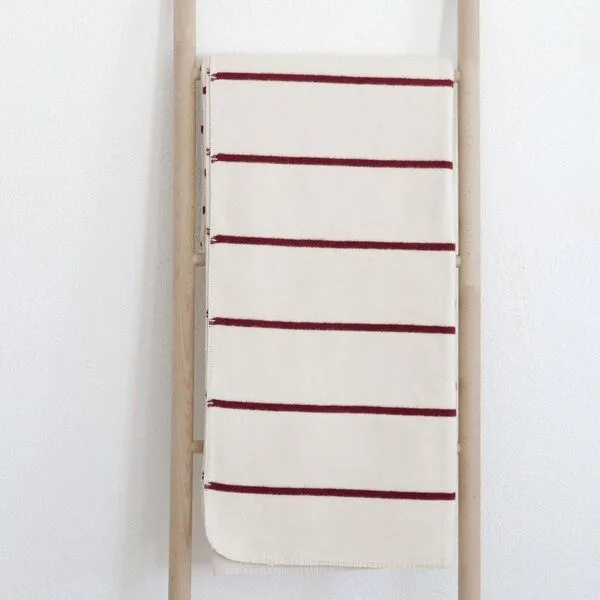 RIEMA Germany RIEMA Germany Kuscheldecke JULE aus Bio-Baumwolle, Rot, – Produktbild 2 von 4
