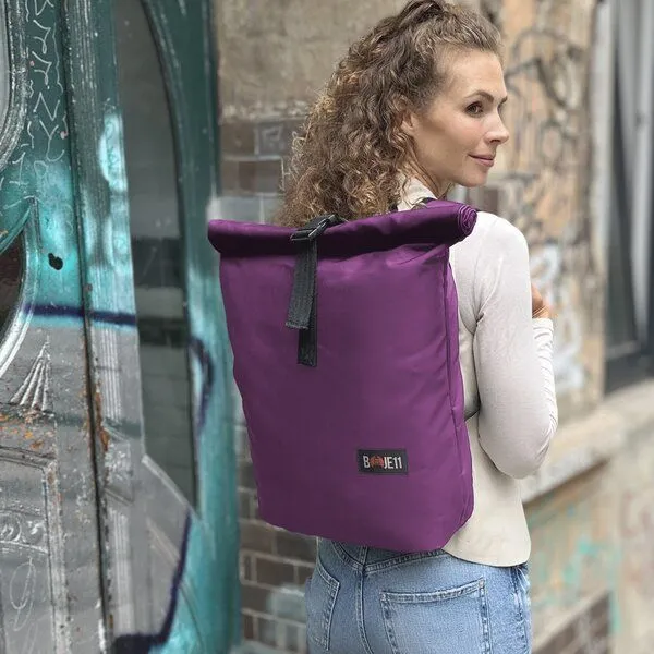BOJE11 BOJE11 Rucksack aus alten Fischernetzen und recyceltem Plastik, Violet (lila), – Produktbild 2 von 5