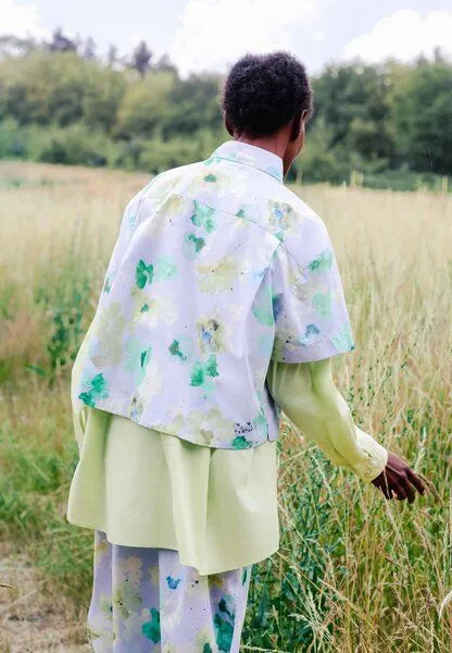 ARMEDANGELS ARMEDANGELS ELIANAA AQUA FLORAL - Damen Bluse Relaxed Fit aus Bio-Baumwolle, Morning sky, – Produktbild 4 von 4