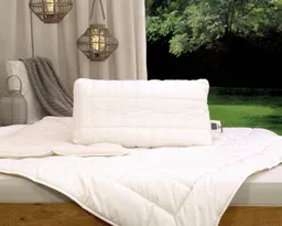 billerbeck Nackenstützkissen Cosineck nature, Kissen 40x80cm, Füllung: Naturlatex, Bezug: 100% Bio-Baumwolle, Soft-Batist, versteppt mit 100% Baumwolle, Seitenschläfer, Bauchschläfer, Rückenschläfer, Das GOTS-Zertifiziertes Naturlatex-Nackenstützkissen – Produktbild 1 von 1