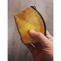 BY COPALA BY COPALA Mini Portemonnaie aus Blättern, Geldbörse in gelb – Produktbild 1 von 1