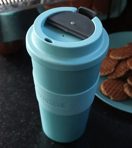 Zuperzozial Zuperzozial Coffee to-go Becher, Blau, – Produktbild 3 von 4