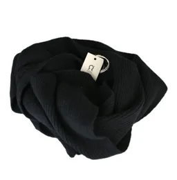 Rifò - Circular Fashion Made in Italy Rifò - Circular Fashion Made in Italy Schal Federico aus recycelter Kaschmirwolle – Produktbild 1 von 1