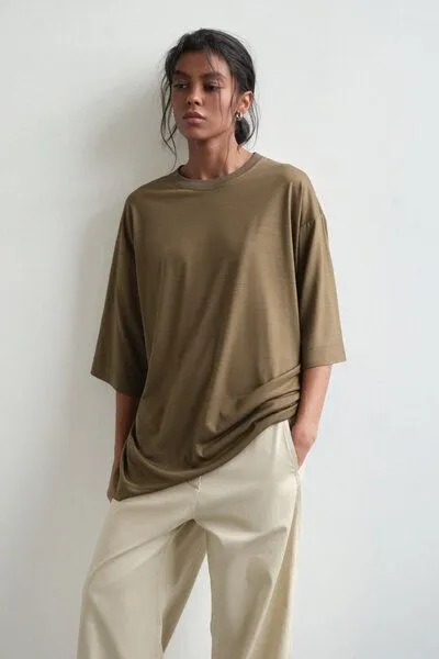 IVA RYCH IVA RYCH Oversize-T-Shirt in Oliven-Braun I Deadstock, Braun, – Produktbild 1 von 3