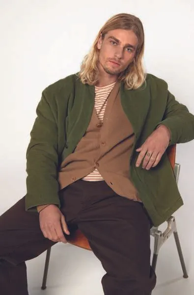 Bask in the Sun BASK IN THE SUN AKARI Jacket - wattiert - Biobaumwolle - Olive – Produktbild 3 von 4