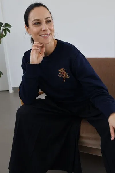 Kultgut Kultgut Biofair - Pullover / Tree, Dunkelblau, – Produktbild 3 von 4
