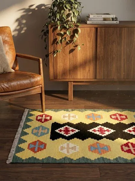 Rugtales Kelim Gashgai Schwarz „Rugtales“ aus Schurwolle, 81x127 cm, Schwarz, – Produktbild 2 von 4