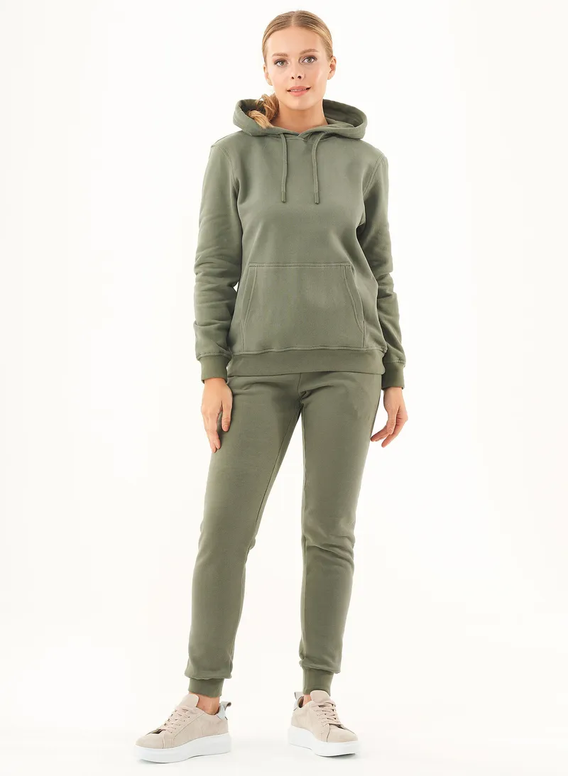 ORGANICATION ORGANICATION Damen vegan Soft-Touch-Hoodie Oliv, Grün, – Produktbild 1 von 2