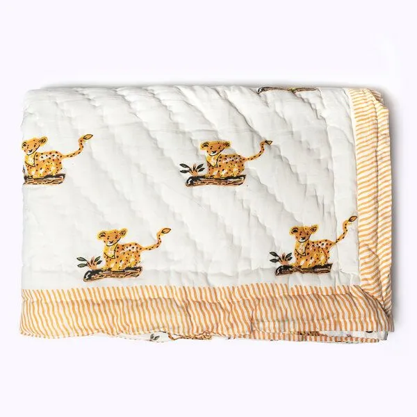 KIKOONI KIKOONI Kleine Tagesdecken und Kinder - Kuscheldecken " COZY K", My little leo, – Produktbild 1 von 4